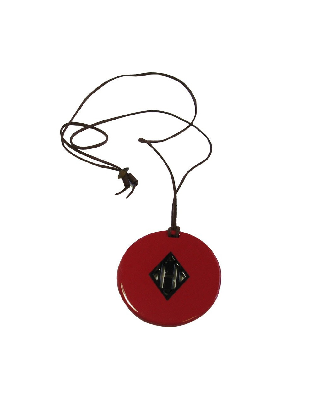HERMES 'Kuartz' pendant in red lacquered wood and buffalo horn