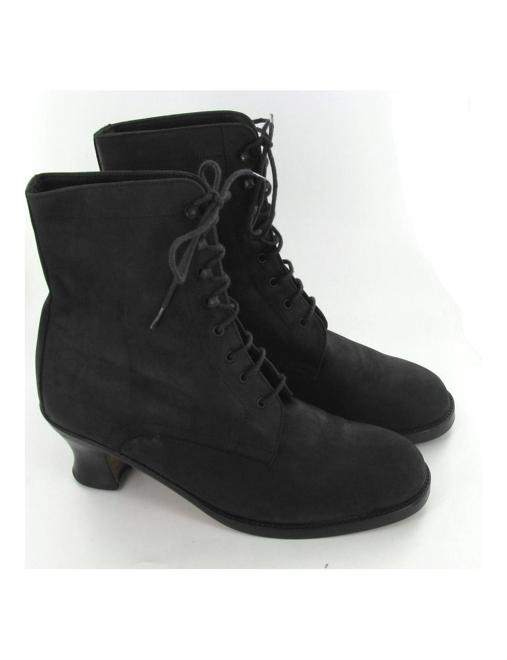 Boots Collector HERMES T38.5 en veau noir mat