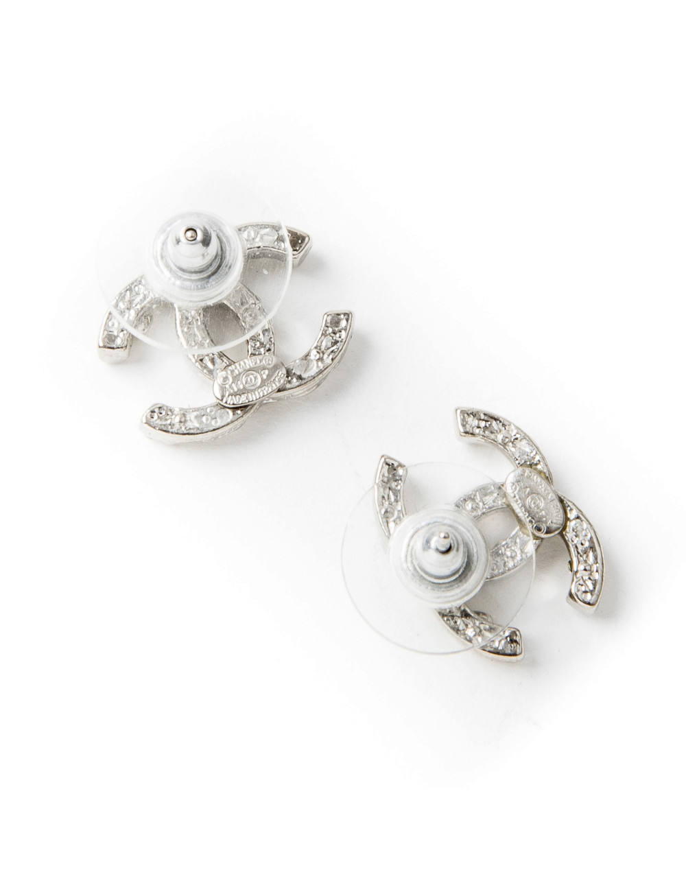 CHANEL CC stud earrings in silver metal and rhinestones