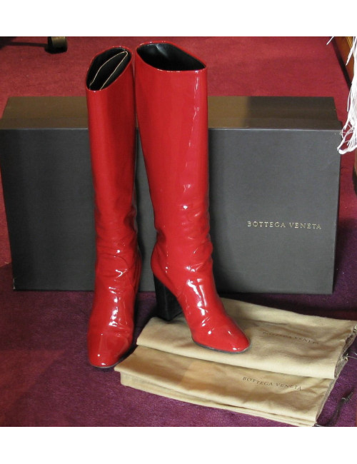 Bottes BOTTEGA VENETA T37.5 cuir vernis rouge
