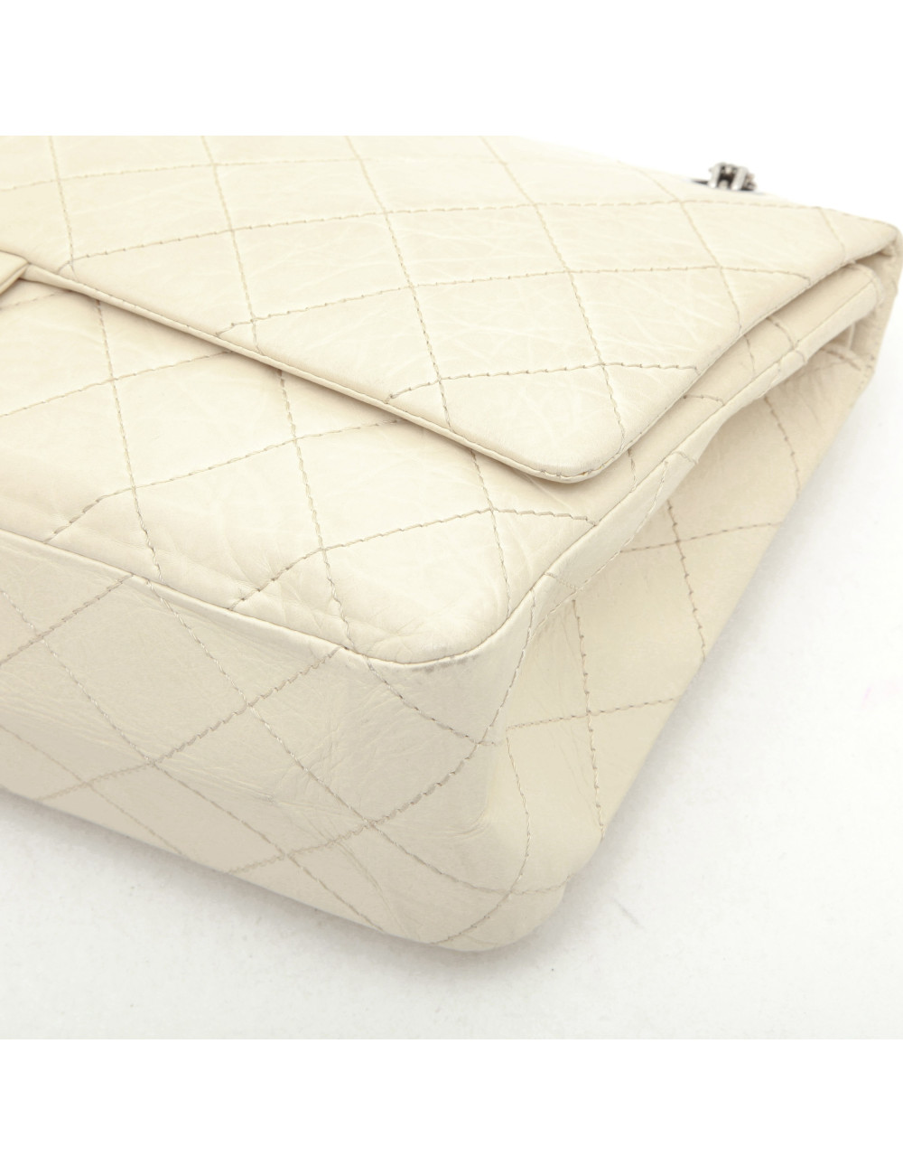 CHANEL maxi jumbo double flap bag in aged ivory leather