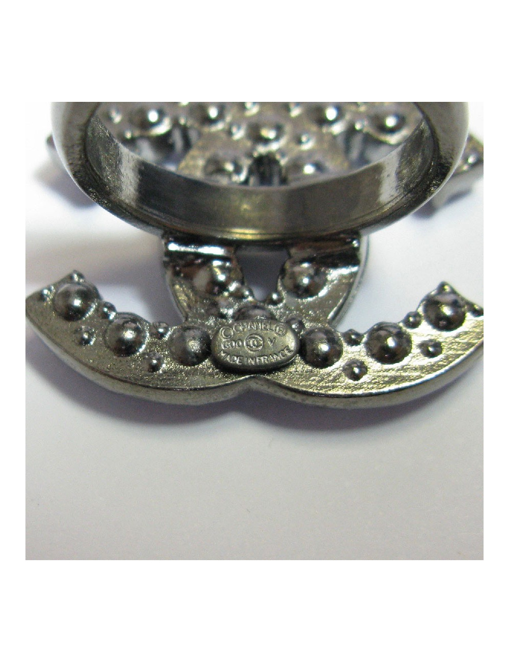 CHANEL CC ring in ruthenium and black pearl beads