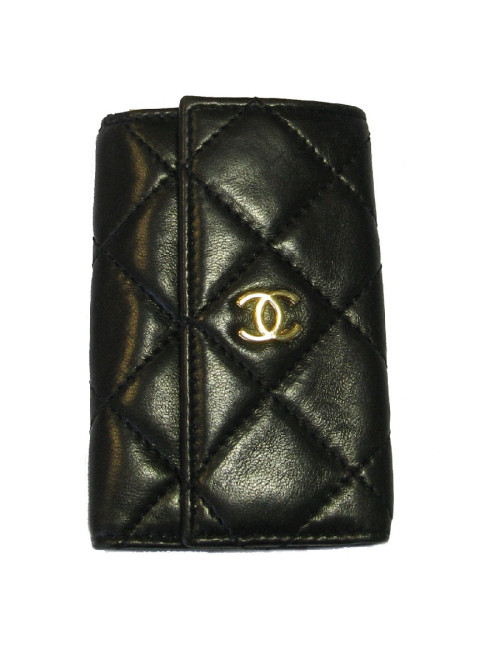 Porte clefs CHANEL cuir matelassé noir