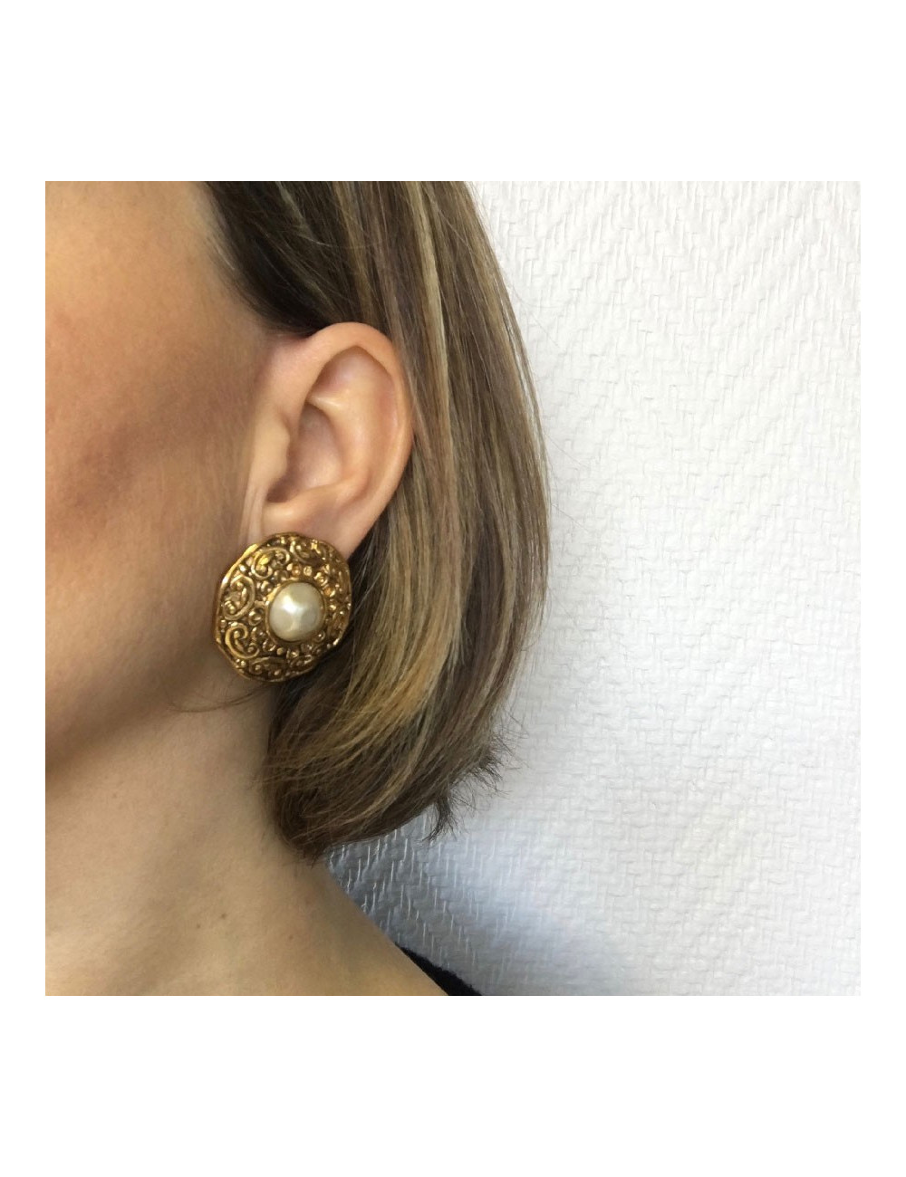 Boucles d'oreille CHANEL clips Vintage