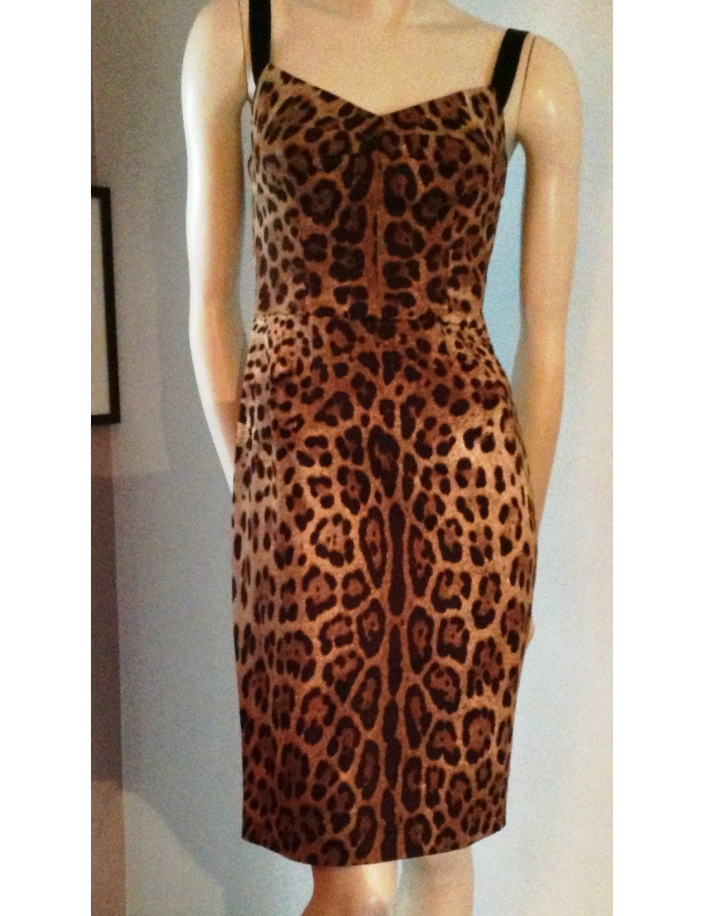 Robe T40 Dolce Gabbana motifs panthère