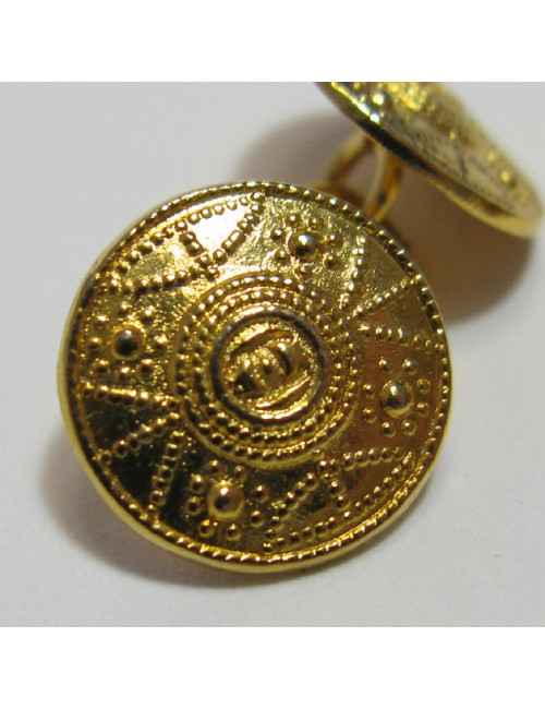 CHANEL vintage round cufflinks in gilded metal
