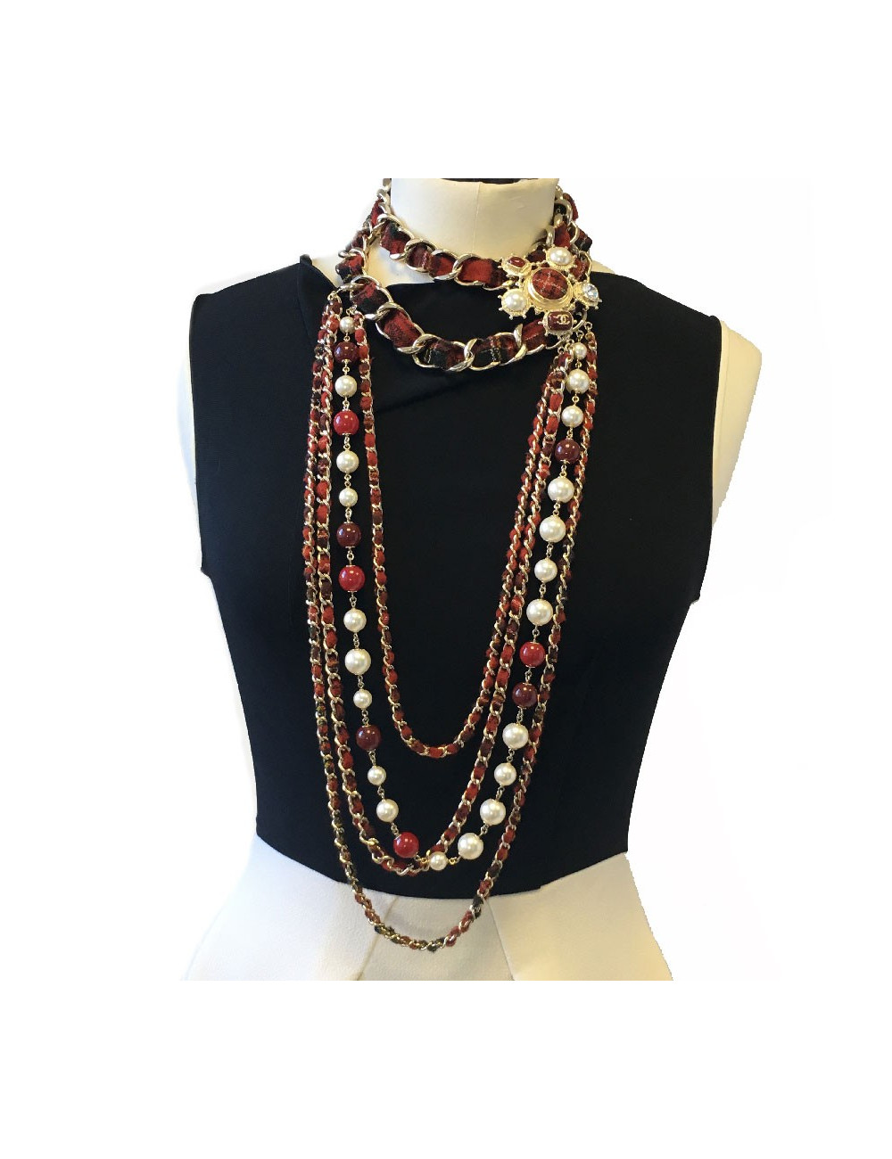 Sautoir CHANEL "Paris-Edimbourg" en tweed rouge