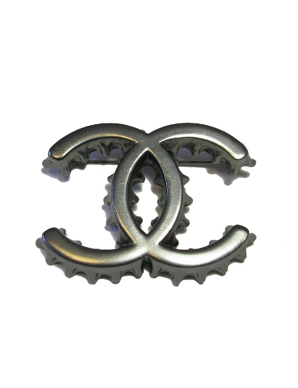 Broche CHANEL CC capsule en métal ruthénium