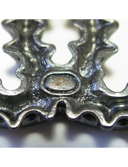 CHANEL CC bottle cap brooch in ruthenium