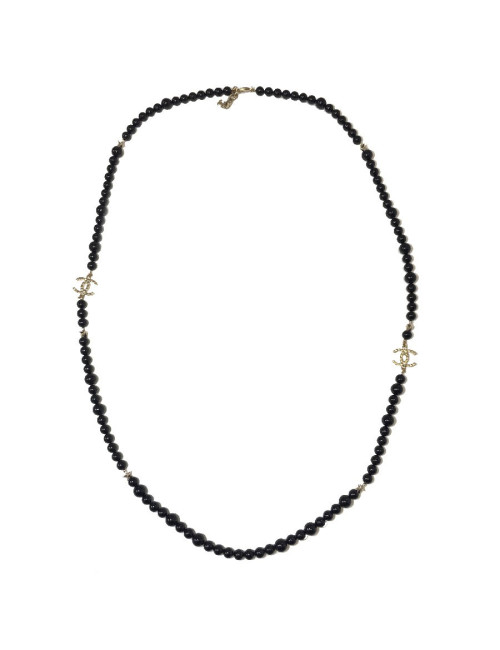 Sautoir CHANEL perles noires et CC dorés