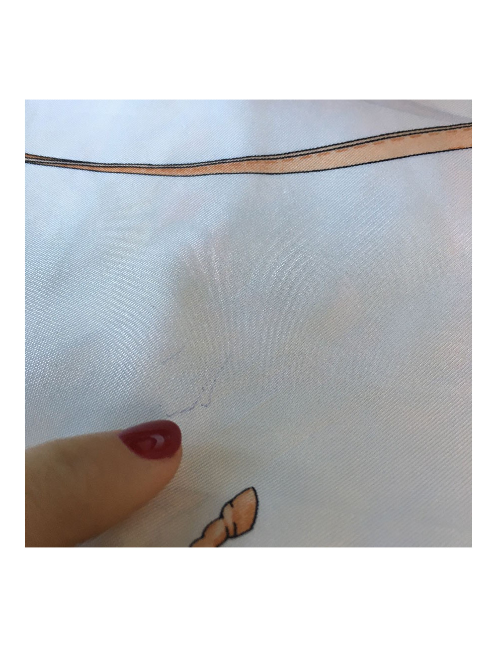 Carré CELINE soie marron et blanche