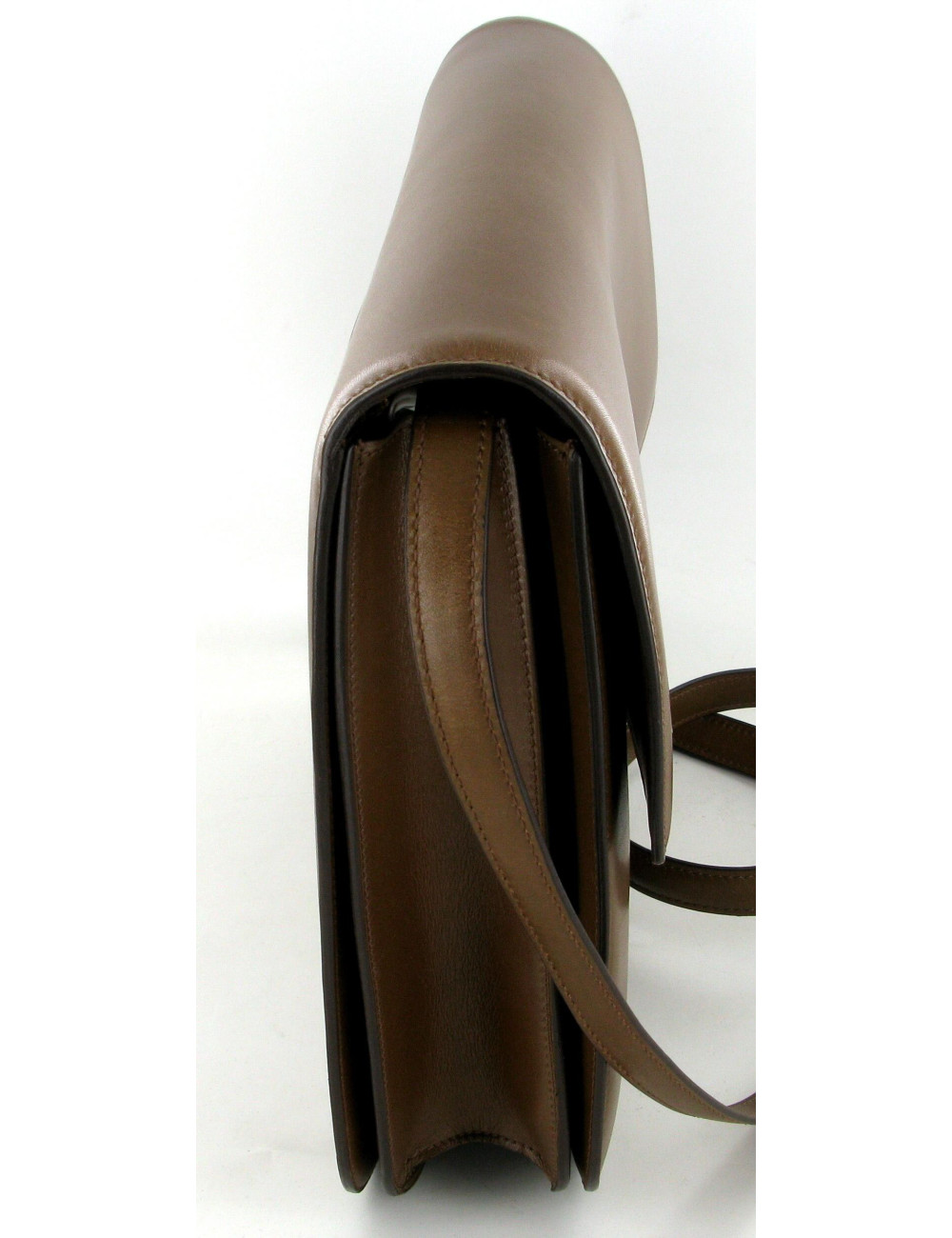 Sac CELINE "Classique Box" en cuir gold