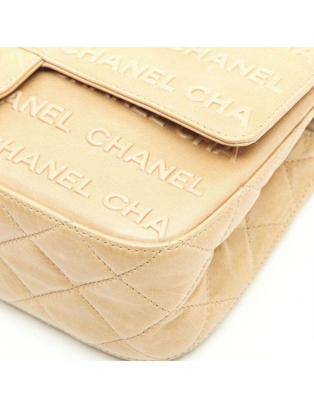 CHANEL timeless bag in beige embossed CC CHANEL lambskin leather