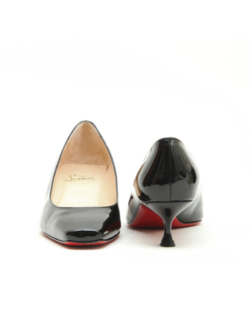 Escarpins CHRISTIAN LOUBOUTIN T40.5 vernis noir