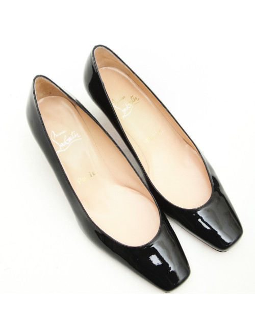 Escarpins CHRISTIAN LOUBOUTIN T40.5 vernis noir