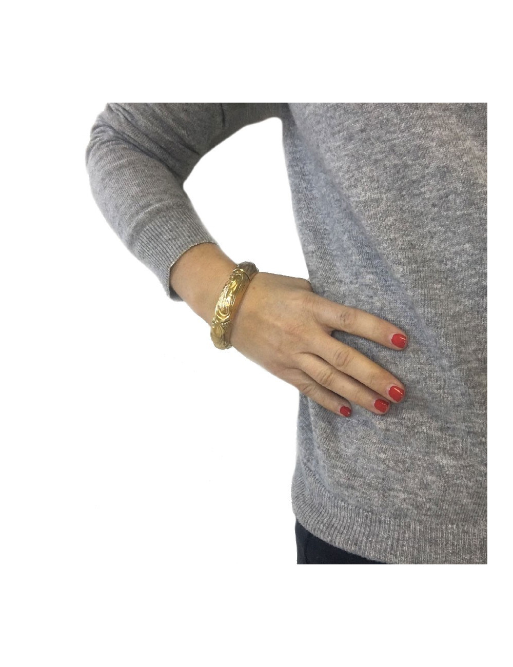 Manque PRIX D'ACHATBracelet métal doré sans marque