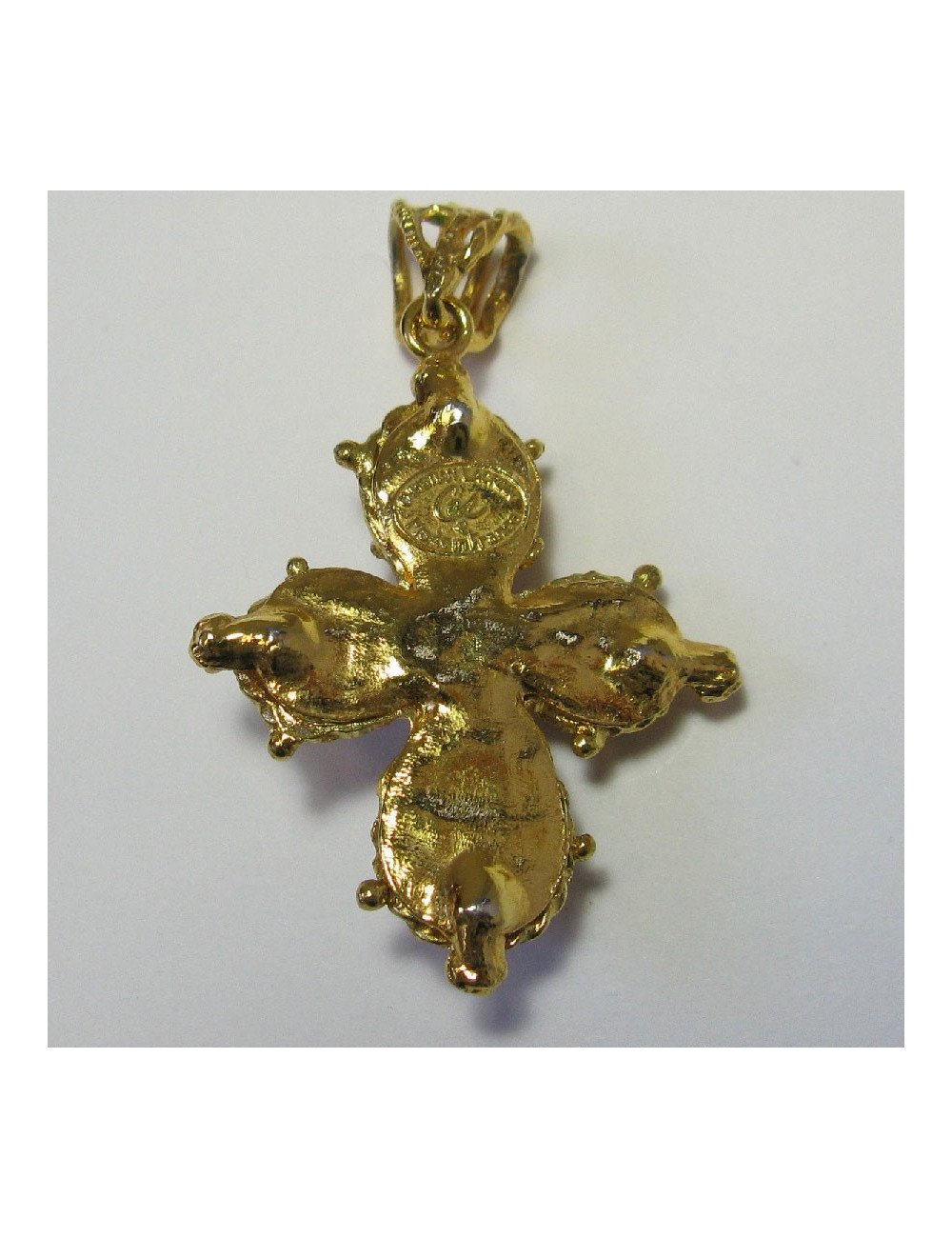 Pendentif CHRISTIAN LACROIX doré