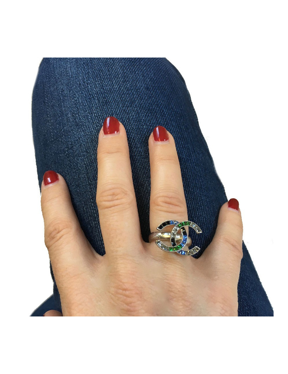 CHANEL CC ring in silver metal set with colored  rhinestones