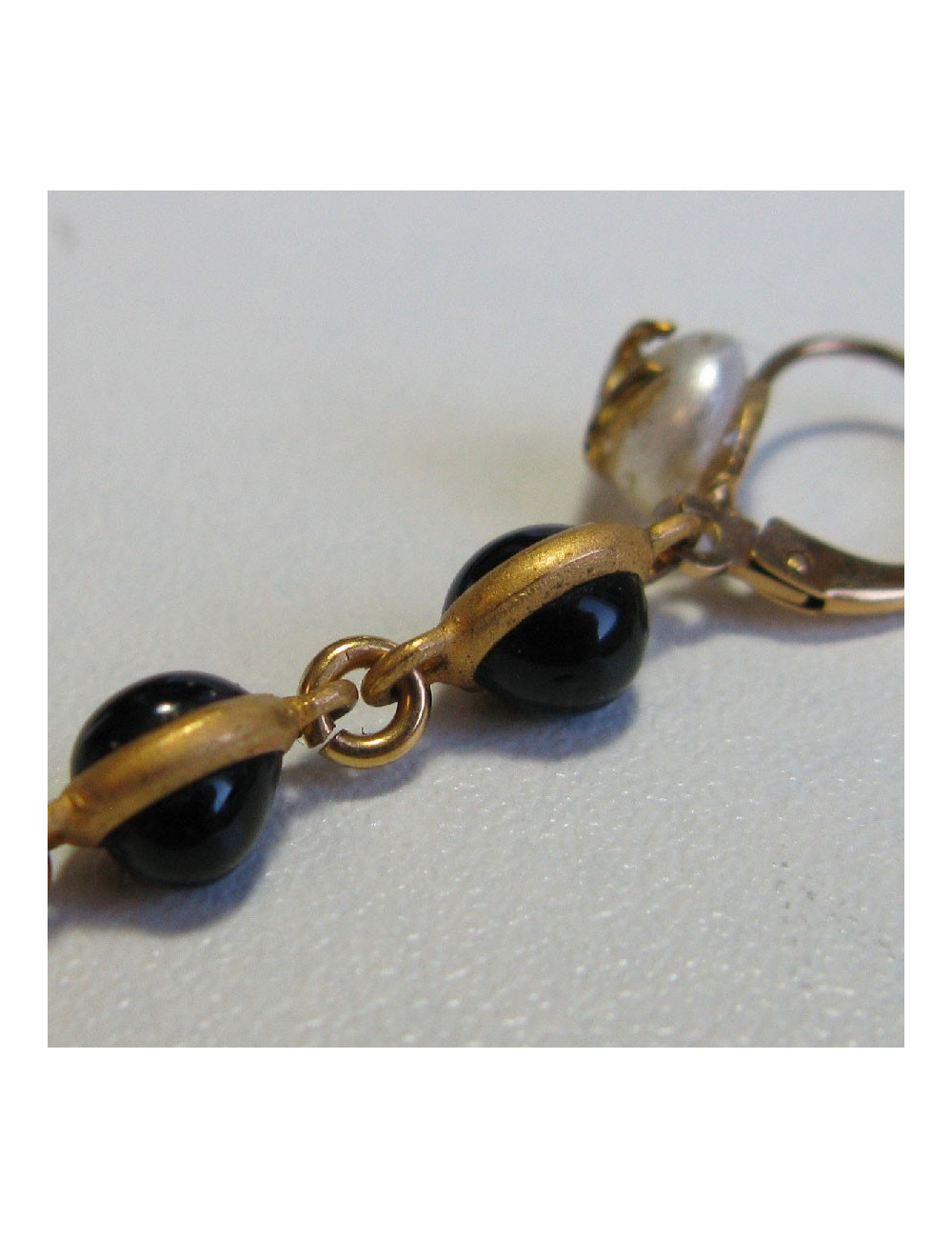 CHANEL Pendant Stud Earrings In Black Molten Glass, Small Pearl and Gilded Metal