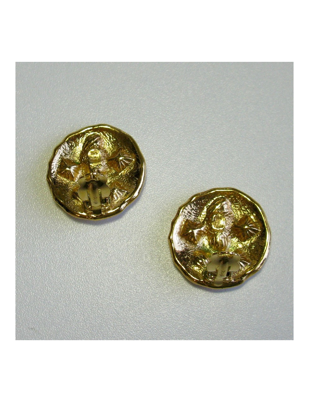 YSL SAINT LAURENT round clip-on earrings in gilded metal and blue rhinestones