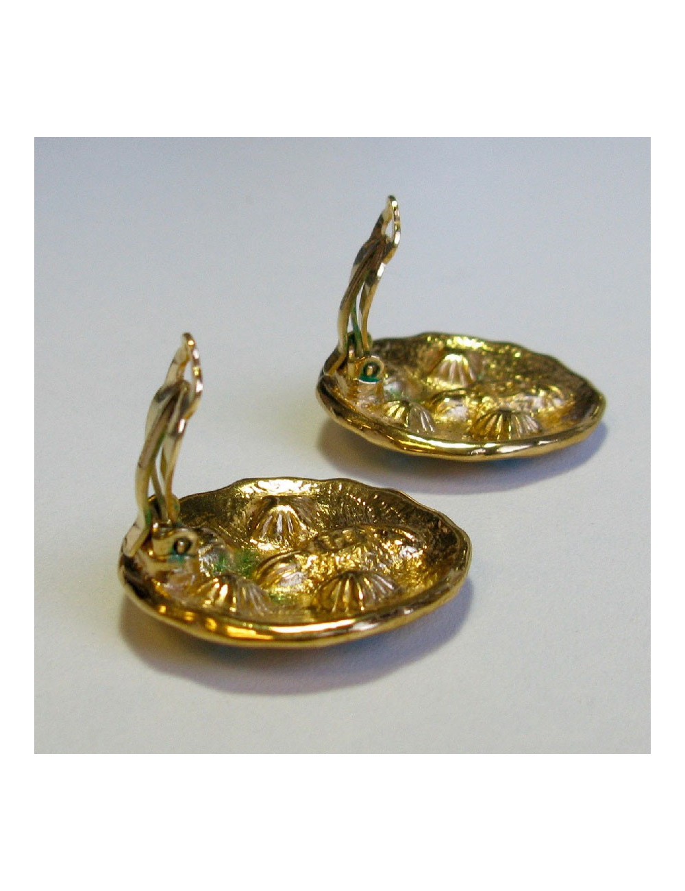 YSL SAINT LAURENT round clip-on earrings in gilded metal and blue rhinestones