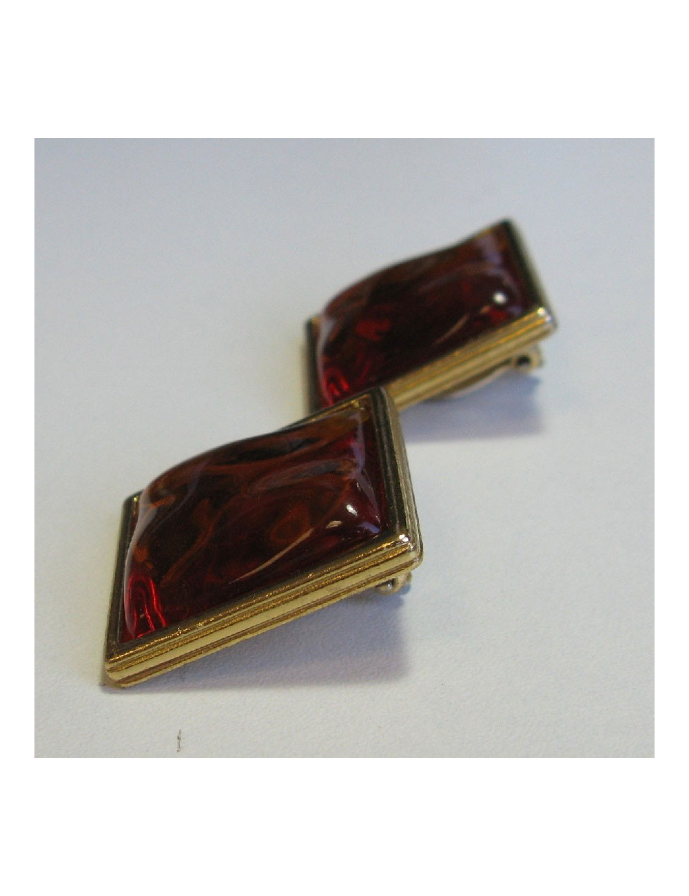 Boucles d'oreille clips YSL SAINT LAURENT carrés en métal doré