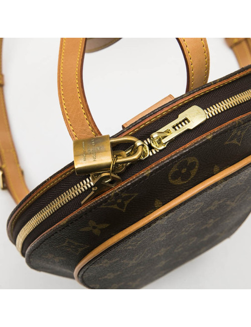 LOUIS VUITTON backpack in brown monogram canvas