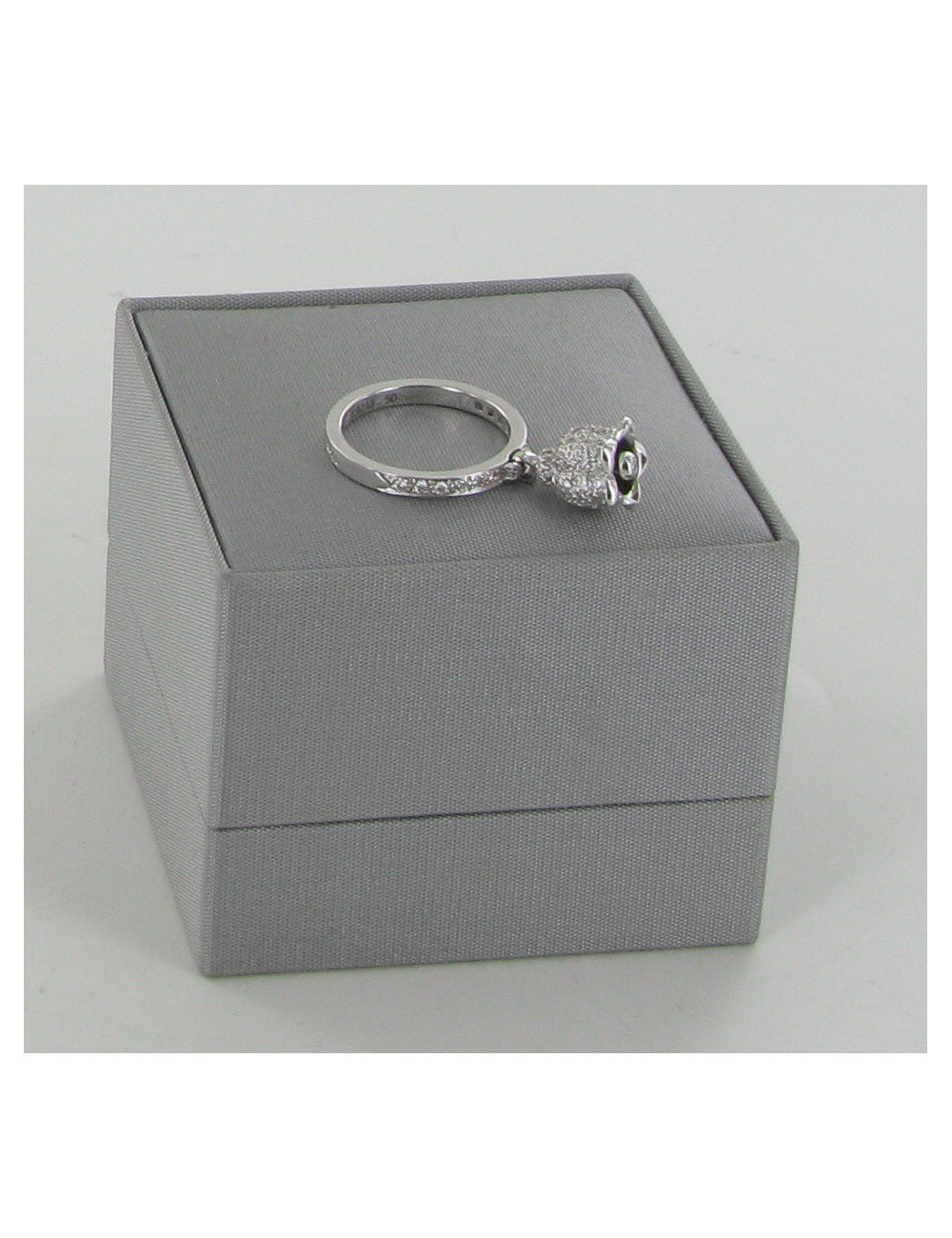 Bague "Muguet" Dior en or blanc