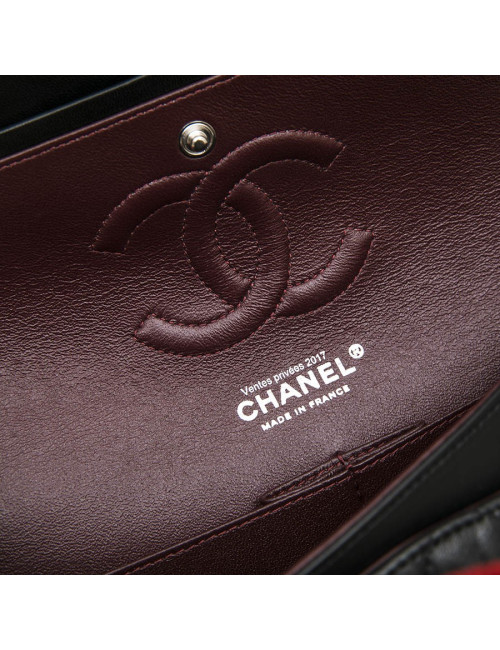 Sac CHANEL Timeless en cuir d'agneau matelassé noir