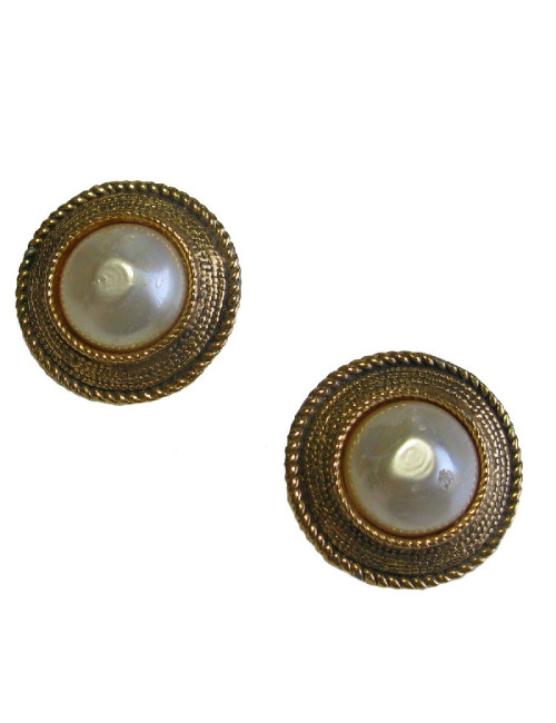 Boucles d'oreille clips CHANEL Couture