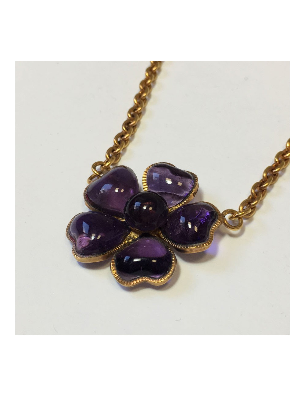 Collier MARGUERITE DE VALOIS fleurette en pâte de verre améthyste