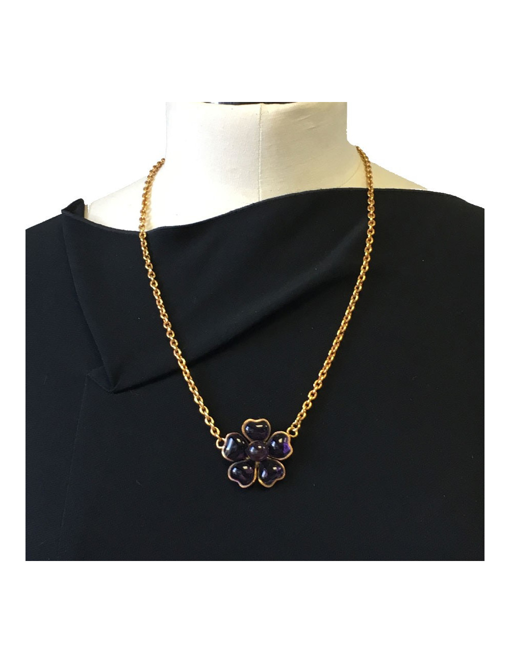 Collier MARGUERITE DE VALOIS fleurette en pâte de verre améthyste