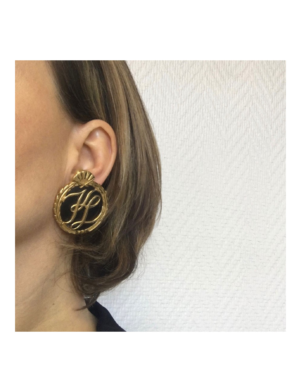Boucles d'oreille clips KARL LAGERFELD