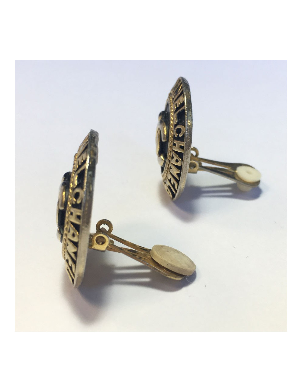 Boucles d'oreilles clips CHANEL vintage