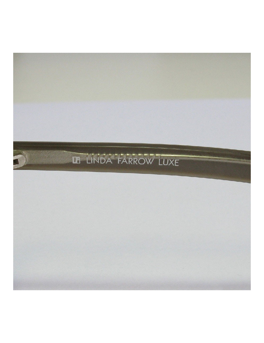 Lunettes de soleil LINDA FARROW LUXE grise