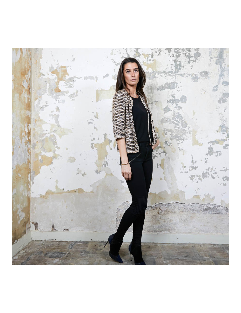 CHANEL vest in gold, navy and ecru knit size 36FR