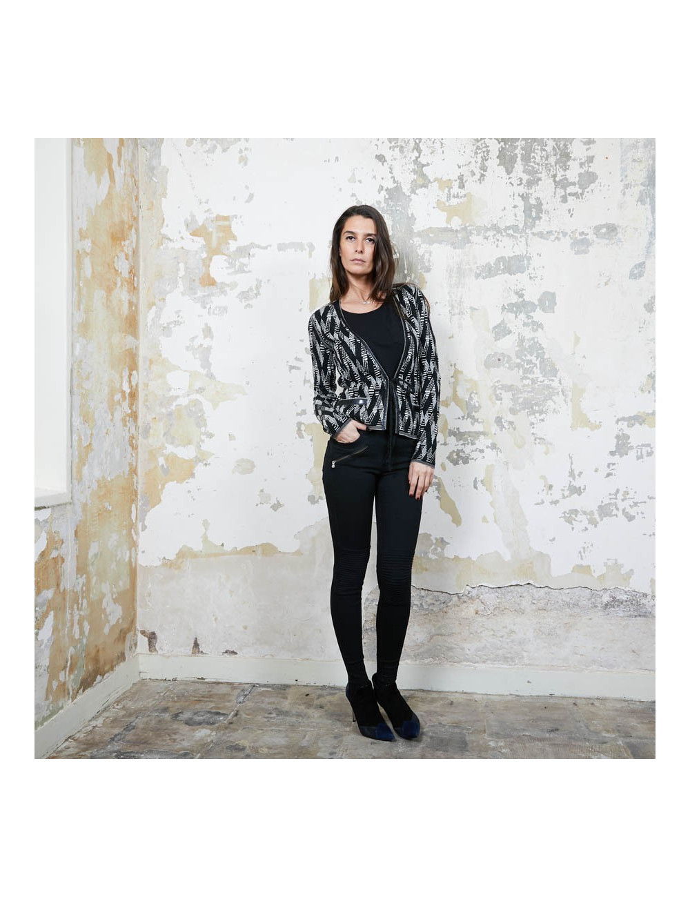 CHANEL cardigan in black and white cashmere size 36FR