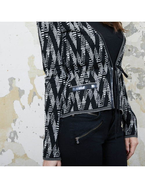 CHANEL cardigan in black and white cashmere size 36FR