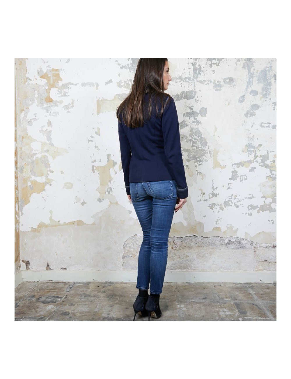 Veste CHANEL T 36 en jersey bleu et liseré gris