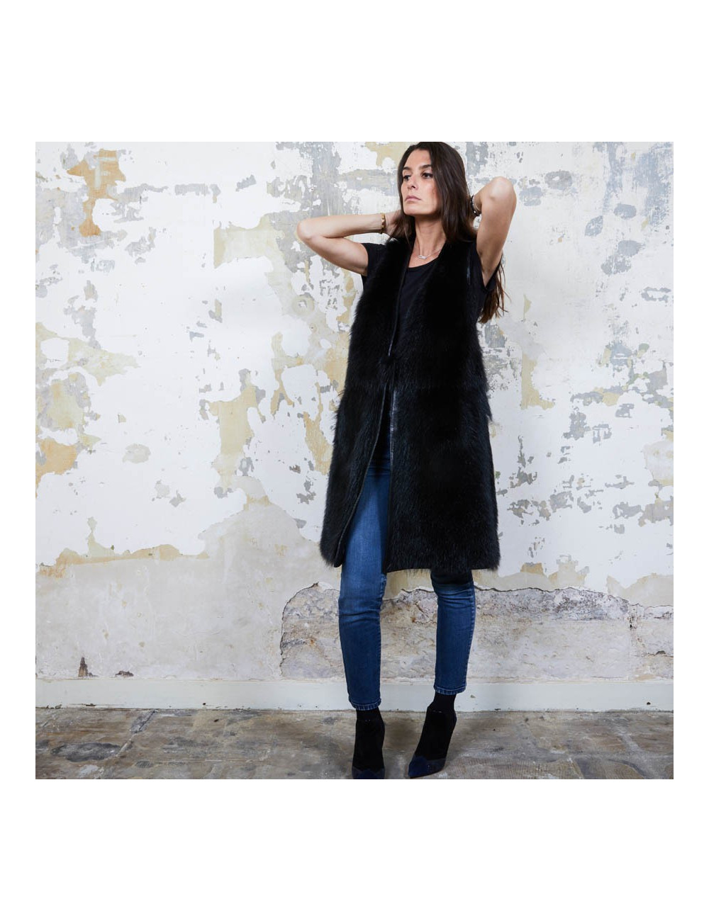 VESTE SANS MANCHES EN CUIR ET FRANGES