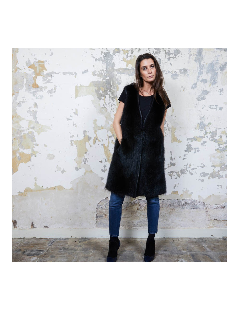 VESTE SANS MANCHES EN CUIR ET FRANGES