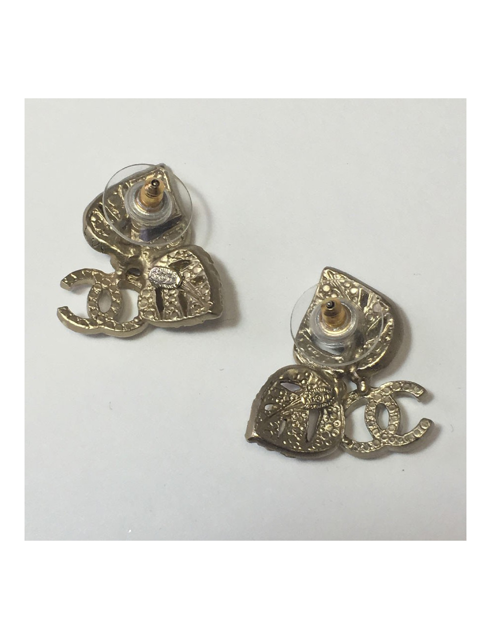 CHANEL leaves and CC stud earrings in matt gilded metal, rhinestones and pearls