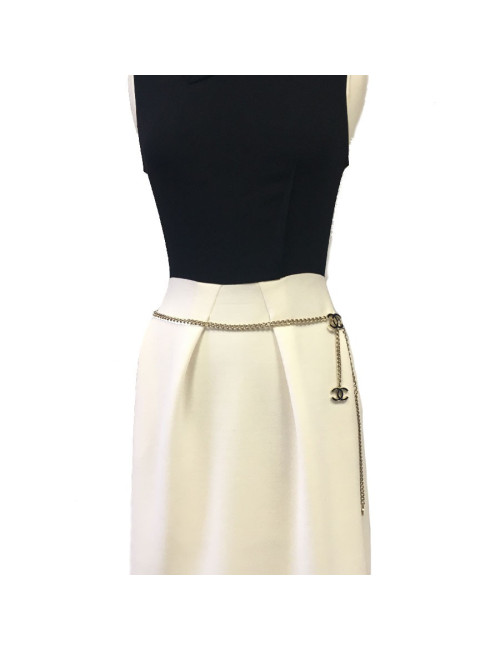 Ceinture CHANEL chaine argent et CC noir