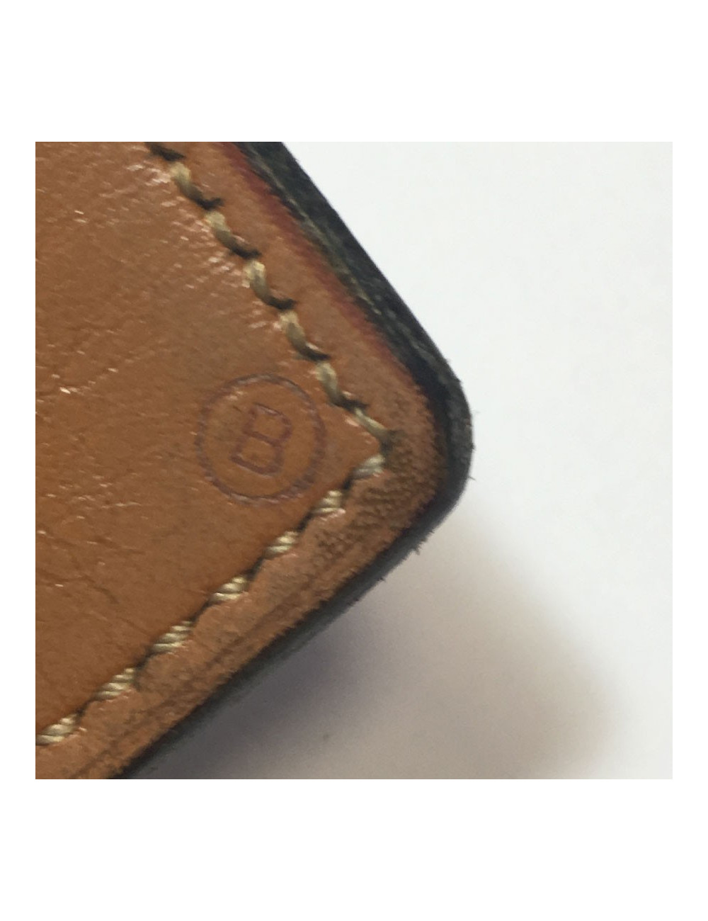 Ceinture HERMES T80 vintage en cuir marine, intérieur cuir gold 