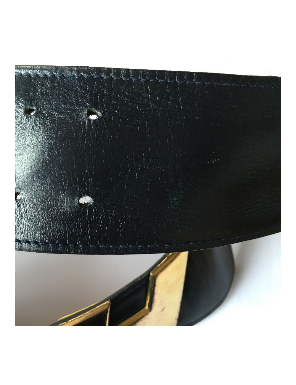 Ceinture HERMES T80 vintage en cuir marine, intérieur cuir gold 