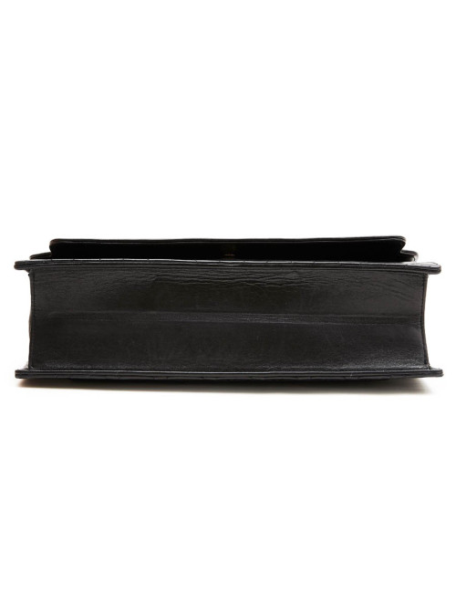 CHANEL vintage clutch in black quilted leather