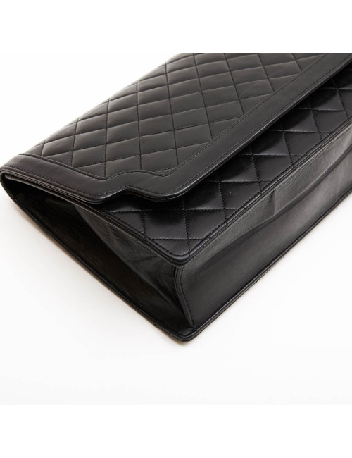 Pochette CHANEL vintage cuir matelassé noir