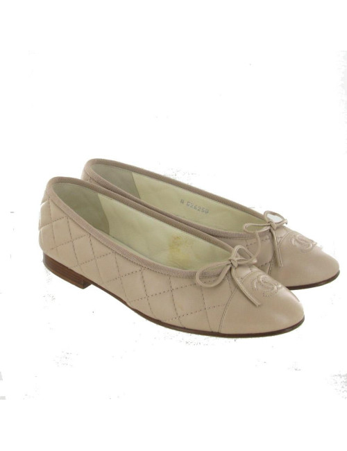 Ballerines T35.5 CHANEL matelassées  beige clair