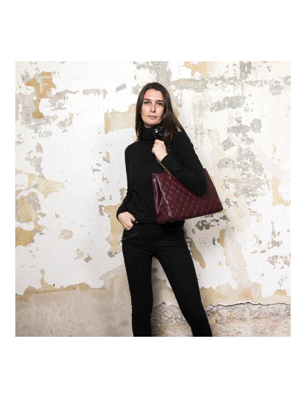 Sac cabas CHANEL cuir matelassé bordeaux