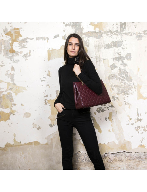 Sac cabas CHANEL cuir matelassé bordeaux